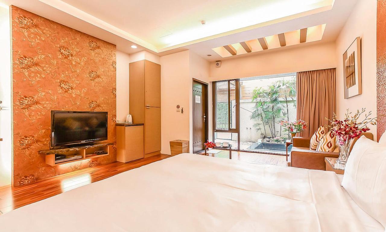 Yage Hotspring House Bed & Breakfast Джиаоси Екстериор снимка