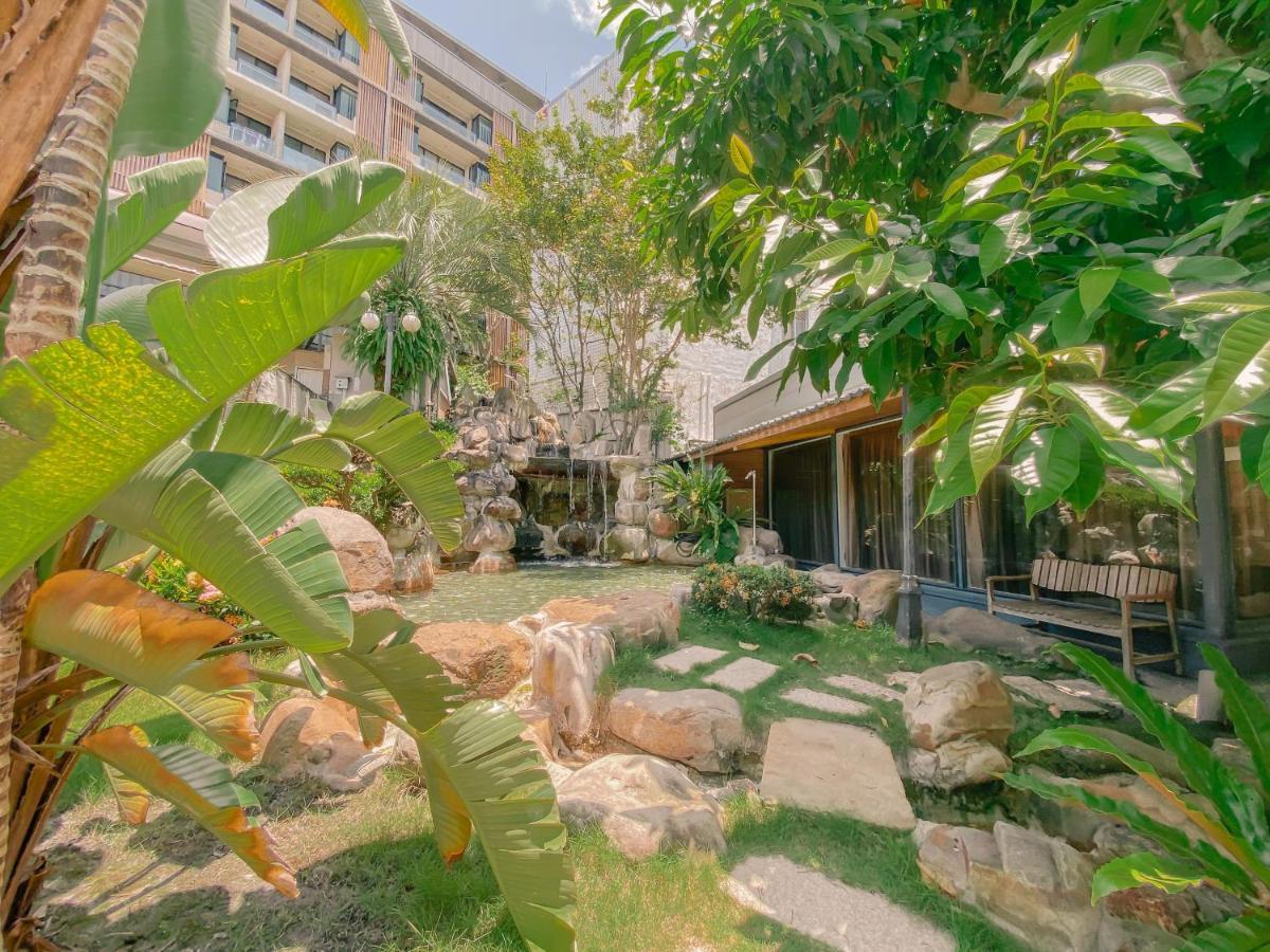 Yage Hotspring House Bed & Breakfast Джиаоси Екстериор снимка