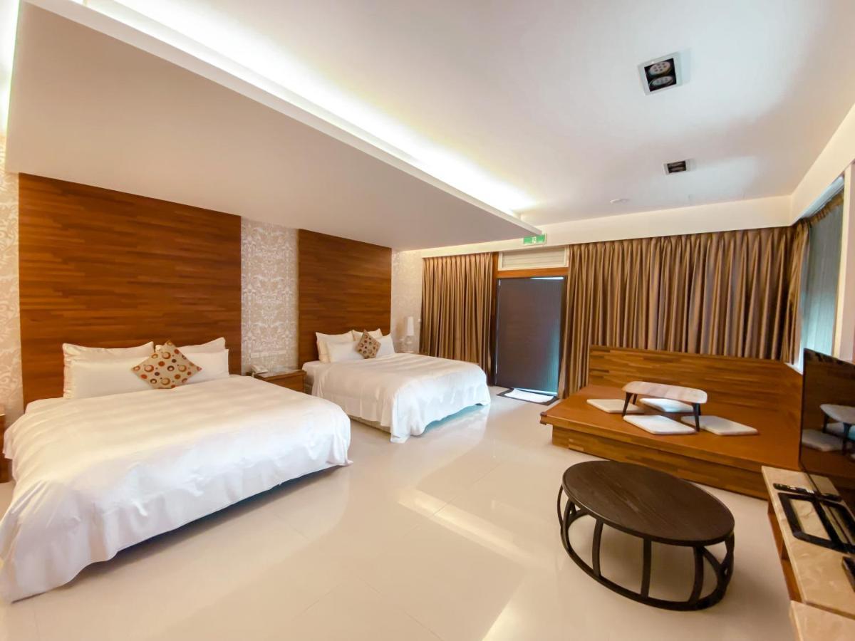 Yage Hotspring House Bed & Breakfast Джиаоси Екстериор снимка