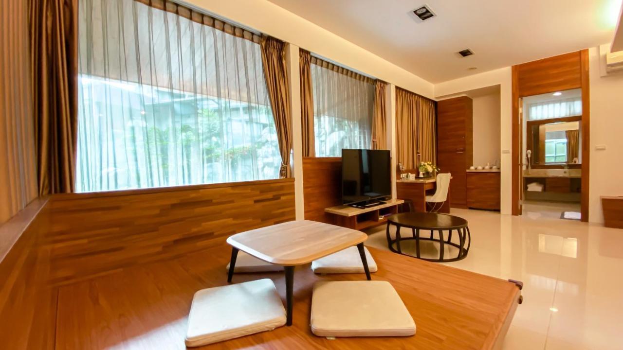 Yage Hotspring House Bed & Breakfast Джиаоси Екстериор снимка